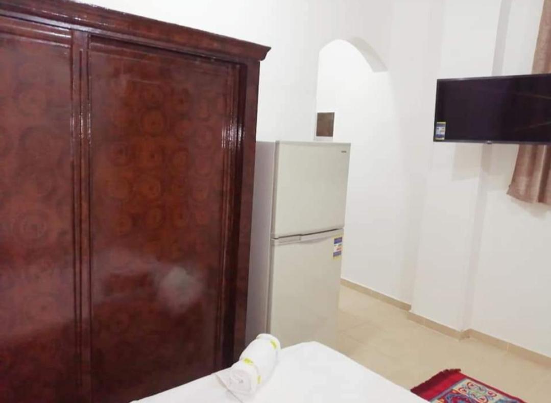 The Magic Of Luxor Private Studio Apartment On The Rooftop ภายนอก รูปภาพ